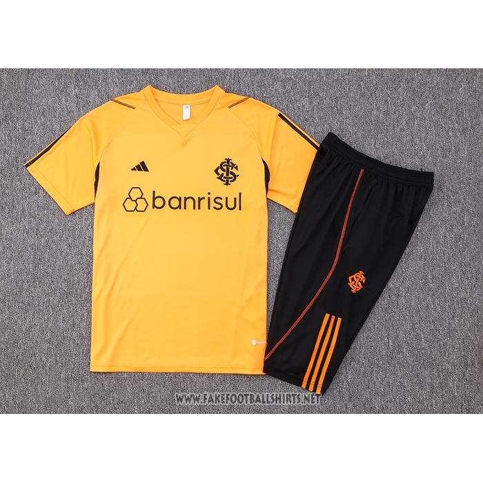 Tracksuit
 SC Internacional Short Sleeve
 2023-2024 Orange
 - Shorts
